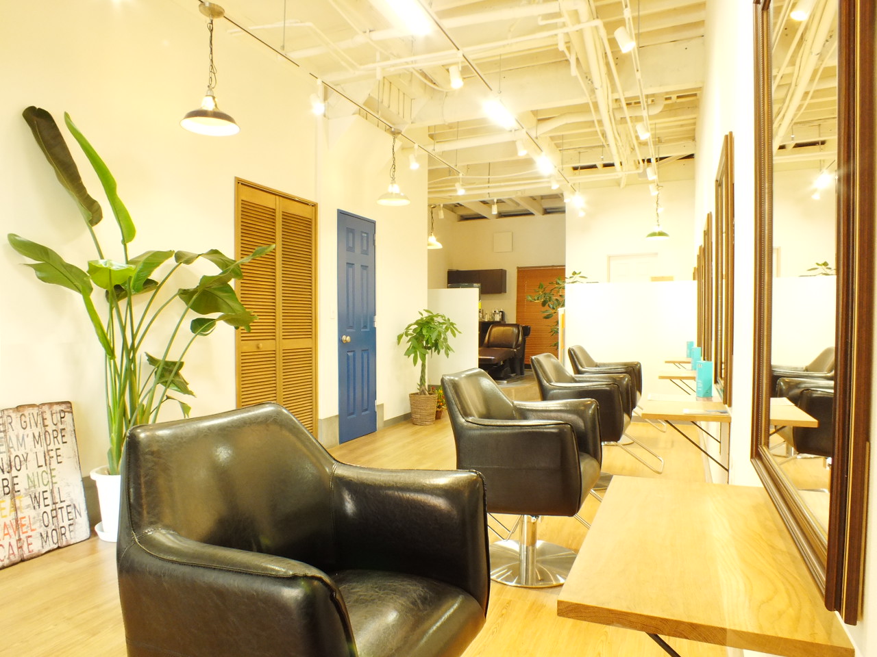 津田沼美容室 LUCK Hair Space 紹介ページ